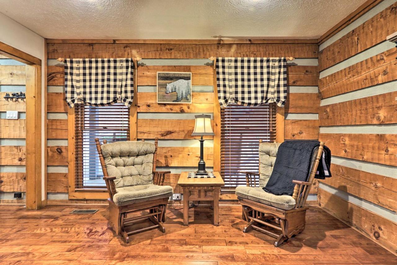 Pigeon Forge Cabin With Hot Tub, 12 Mi To Dollywood! Exterior photo