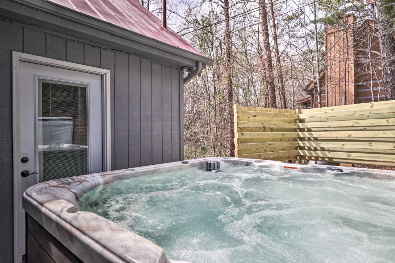 Pigeon Forge Cabin With Hot Tub, 12 Mi To Dollywood! Villa Exterior photo